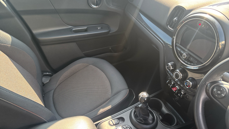 MINI Countryman 1.5 Cooper 5dr Petrol Hatchback